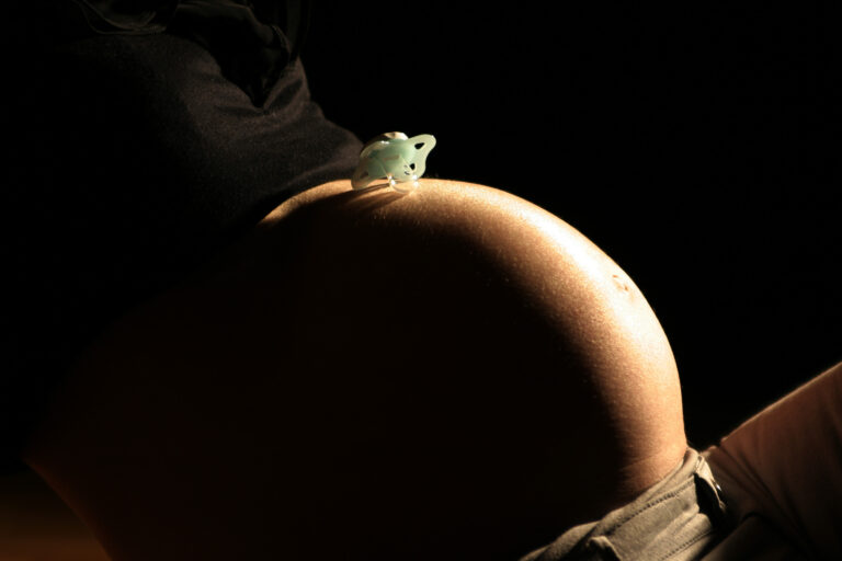 Silhouette Babybauchshooting